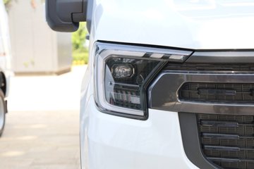 �������� ȫ˳T8 ���˰� 174���� 2.3T���� 3�� ����ߺ�˫̥����ջ���ͼƬ