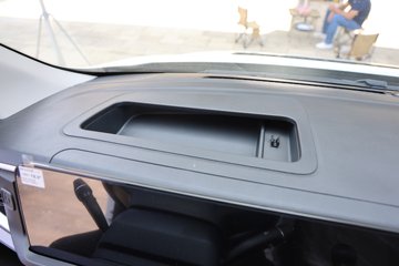 �������� ȫ˳T8 ���˰� 174���� 2.3T���� 3�� ����ߺ�˫̥����ջ���ͼƬ