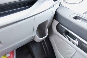 �������� ȫ˳T8 ���˰� 174���� 2.3T���� 3�� ����ߺ�˫̥����ջ���ͼƬ