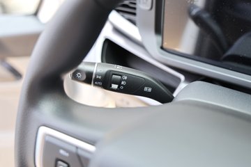 �������� ȫ˳T8 ���˰� 174���� 2.3T���� 3�� ����ߺ�˫̥����ջ���ͼƬ