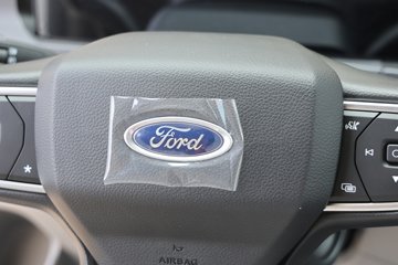 �������� ȫ˳T8 ���˰� 174���� 2.3T���� 3�� ����ߺ�˫̥����ջ���ͼƬ