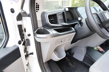 �������� ȫ˳T8 ���˰� 174���� 2.3T���� 3�� ����ߺ�˫̥����ջ���ͼƬ