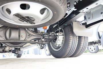 �������� ȫ˳T8 ���˰� 174���� 2.3T���� 3�� ����ߺ�˫̥����ջ���ͼƬ