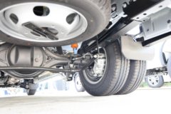 江铃汽车 全顺T8 货运版 174马力 2.3T柴油 3座 长轴高后双胎顶封闭货车