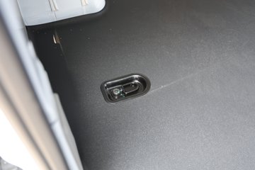 �������� ȫ˳T8 ���˰� 174���� 2.3T���� 3�� ����ߺ�˫̥����ջ���ͼƬ