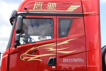 ���ӥ�� 12.5L LNG 500���� 6X4 һ�����12�� ǣ����ͼƬ