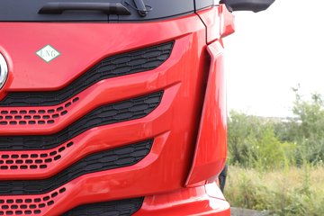 ���ӥ�� 12.5L LNG 500���� 6X4 һ�����12�� ǣ����ͼƬ