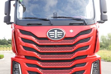 ���ӥ�� 12.5L LNG 500���� 6X4 һ�����12�� ǣ����ͼƬ