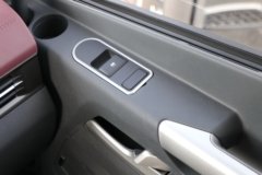 解放鹰驰 12.5L LNG 500马力 6X4 一汽解放12档 牵引车