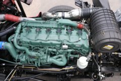 解放鹰驰 12.5L LNG 500马力 6X4 一汽解放12档 牵引车