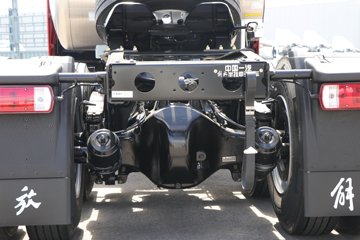 ���ӥ�� 12.5L LNG 500���� 6X4 һ�����12�� ǣ����ͼƬ