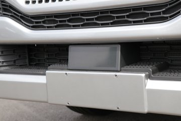 ���ӥ�� 11.1L���� 490���� 6X4 һ�����12�� ǣ����ͼƬ