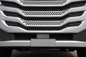 ���ӥ�� 11.1L���� 490���� 6X4 һ�����12�� ǣ����ͼƬ