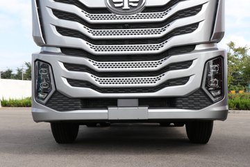 ���ӥ�� 11.1L���� 490���� 6X4 һ�����12�� ǣ����ͼƬ