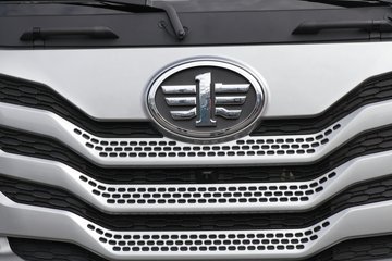 ���ӥ�� 11.1L���� 490���� 6X4 һ�����12�� ǣ����ͼƬ