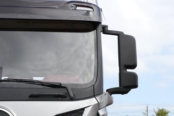 ���ӥ�� 11.1L���� 490���� 6X4 һ�����12�� ǣ����ͼƬ