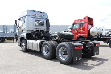 ���ӥ�� 11.1L���� 490���� 6X4 һ�����12�� ǣ����ͼƬ