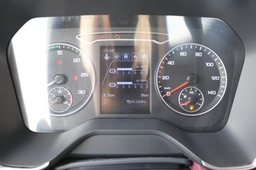 ���ӥ�� 11.1L���� 490���� 6X4 һ�����12�� ǣ����ͼƬ