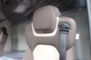 ���ӥ�� 11.1L���� 490���� 6X4 һ�����12�� ǣ����ͼƬ