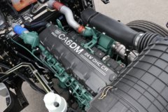 解放鹰驰 11.1L柴油 490马力 6X4 一汽解放12档 牵引车