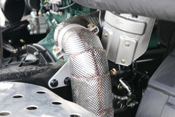 ���ӥ�� 11.1L���� 490���� 6X4 һ�����12�� ǣ����ͼƬ