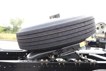 ���ӥ�� 11.1L���� 490���� 6X4 һ�����12�� ǣ����ͼƬ