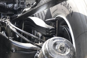 ���ӥ�� 11.1L���� 490���� 6X4 һ�����12�� ǣ����ͼƬ