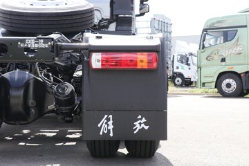 ���ӥ�� 11.1L���� 490���� 6X4 һ�����12�� ǣ����ͼƬ