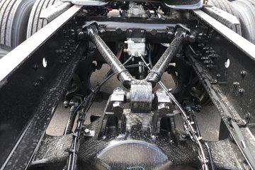 ���ӥ�� 11.1L���� 490���� 6X4 һ�����12�� ǣ����ͼƬ