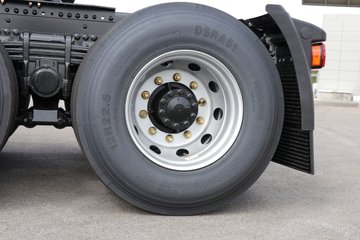 ���ӥ�� 11.1L���� 490���� 6X4 һ�����12�� ǣ����ͼƬ