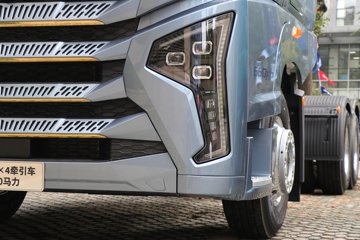 ���ӥ�� ����� 15.6L LNG 660���� 6X4 һ�����12�� AMT�Զ��� ǣ����ͼƬ