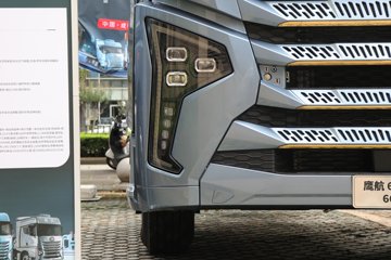 ���ӥ�� ����� 15.6L LNG 660���� 6X4 һ�����12�� AMT�Զ��� ǣ����ͼƬ