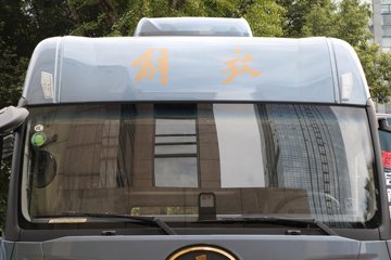 ���ӥ�� ����� 15.6L LNG 660���� 6X4 һ�����12�� AMT�Զ��� ǣ����ͼƬ