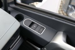 解放鹰航 智尊版 15.6L LNG 660马力 6X4 一汽解放12档 AMT自动档 牵引车