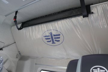 ���ӥ�� ����� 15.6L LNG 660���� 6X4 һ�����12�� AMT�Զ��� ǣ����ͼƬ