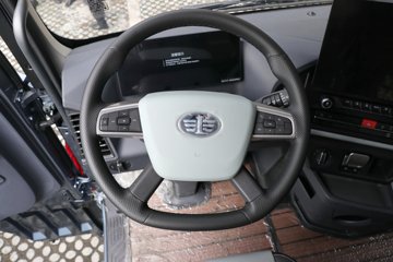 ���ӥ�� ����� 15.6L LNG 660���� 6X4 һ�����12�� AMT�Զ��� ǣ����ͼƬ