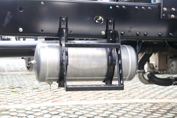 ���ӥ�� ����� 15.6L LNG 660���� 6X4 һ�����12�� AMT�Զ��� ǣ����ͼƬ