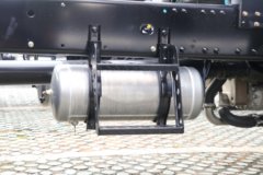 解放鹰航 智尊版 15.6L LNG 660马力 6X4 一汽解放12档 AMT自动档 牵引车