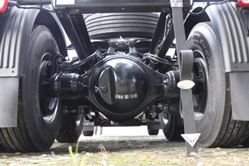 ���ӥ�� ����� 15.6L LNG 660���� 6X4 һ�����12�� AMT�Զ��� ǣ����ͼƬ