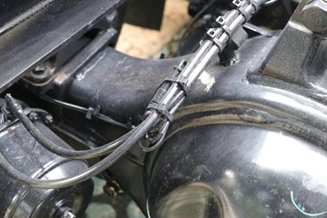 ���ӥ�� ����� 15.6L LNG 660���� 6X4 һ�����12�� AMT�Զ��� ǣ����ͼƬ