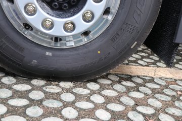 ���ӥ�� ����� 15.6L LNG 660���� 6X4 һ�����12�� AMT�Զ��� ǣ����ͼƬ