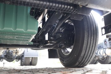 ���ӥ�� ����� 15.6L LNG 660���� 6X4 һ�����12�� AMT�Զ��� ǣ����ͼƬ