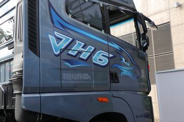 �ൺ��� ӥ�� ����� 13.2L���� 640���� 6X4 һ�����12�� AMT�Զ��� ǣ����ͼƬ