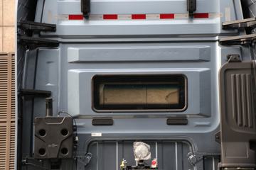 �ൺ��� ӥ�� ����� 13.2L���� 640���� 6X4 һ�����12�� AMT�Զ��� ǣ����ͼƬ