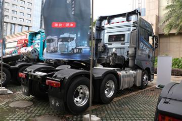 �ൺ��� ӥ�� ����� 13.2L���� 640���� 6X4 һ�����12�� AMT�Զ��� ǣ����ͼƬ