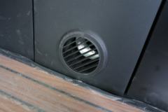 青岛解放 鹰航 智尊版 13.2L柴油 640马力 6X4 一汽解放12档 AMT自动档 牵引车