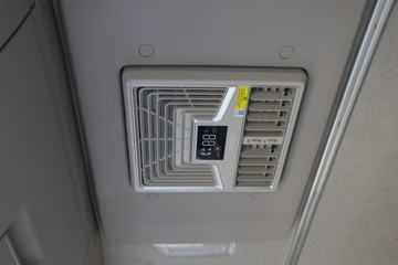 �ൺ��� ӥ�� ����� 13.2L���� 640���� 6X4 һ�����12�� AMT�Զ��� ǣ����ͼƬ