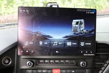 �ൺ��� ӥ�� ����� 13.2L���� 640���� 6X4 һ�����12�� AMT�Զ��� ǣ����ͼƬ