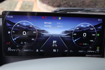 �ൺ��� ӥ�� ����� 13.2L���� 640���� 6X4 һ�����12�� AMT�Զ��� ǣ����ͼƬ