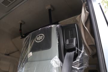 �ൺ��� ӥ�� ����� 13.2L���� 640���� 6X4 һ�����12�� AMT�Զ��� ǣ����ͼƬ